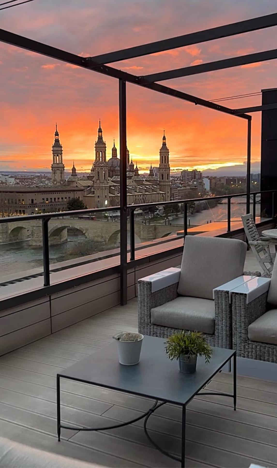 Atico Mejores Vistas Al Pilar Jacuzzi Y Garaje سرقسطة المظهر الخارجي الصورة